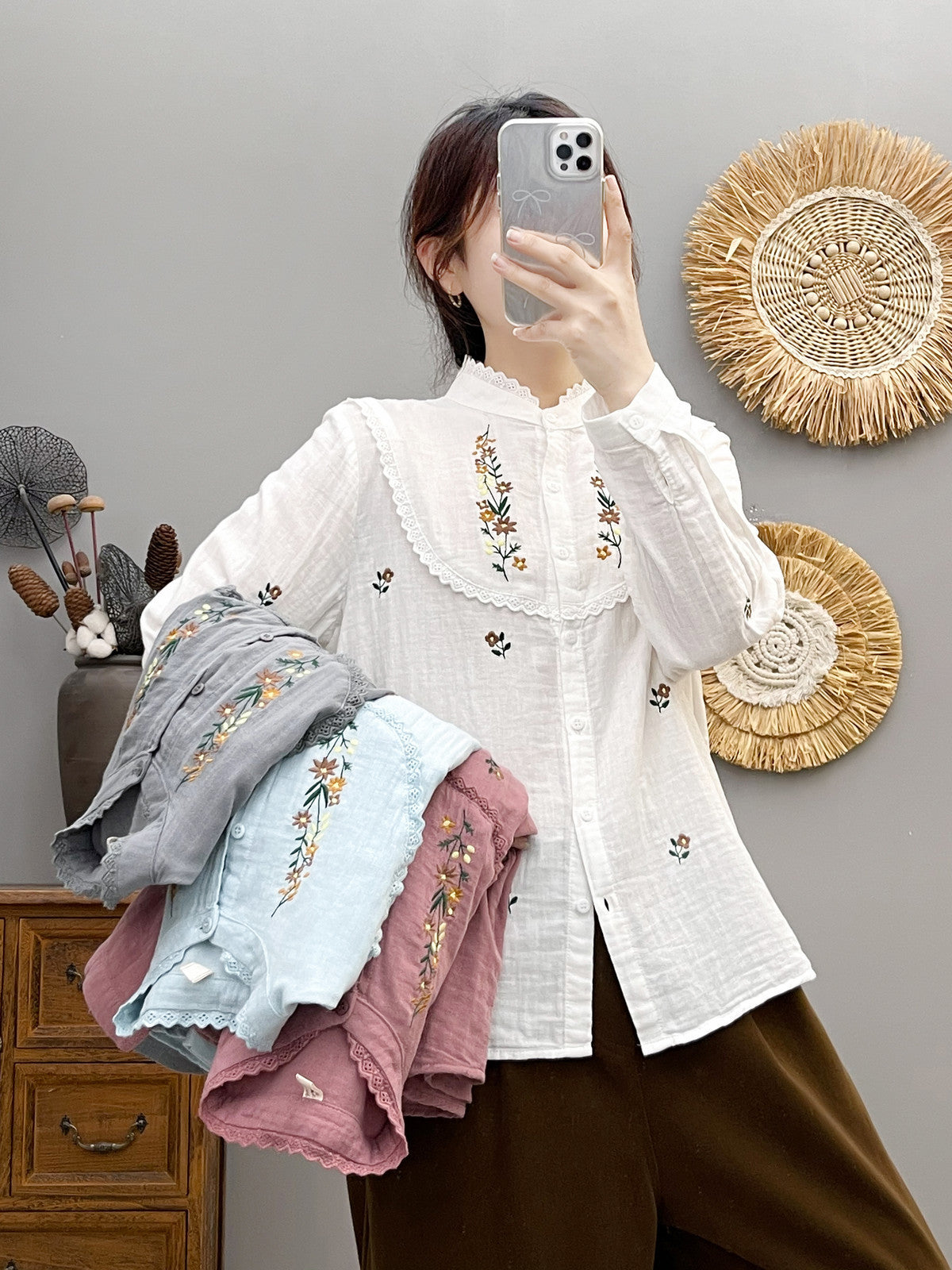 2830 Collar Embroidered Lace Cotton Yarn Long Sleeve Shirt